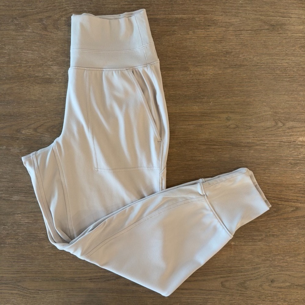Athleta Venice Moto Jogger-Ivory-Cuffed Athleisure Pant-Women's Size XS‎